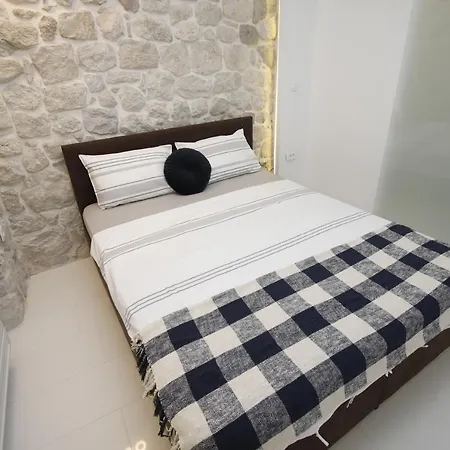 דירה Old Town Brigita מאקרסקה